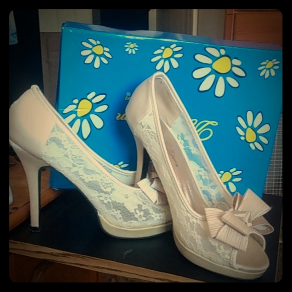 De Blossom Collection Shoes - De Blossom collection high heels